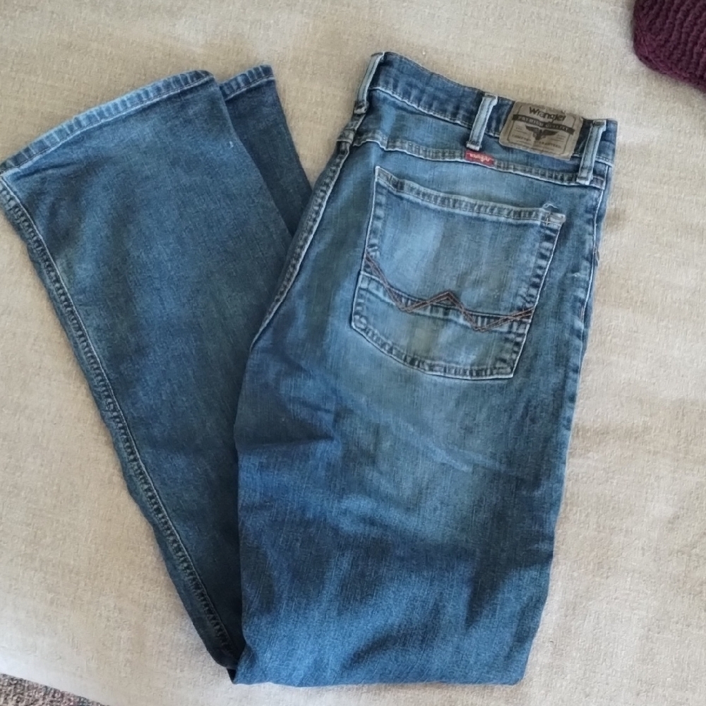 Wrangler Relaxed Boot Cut 34 X 34